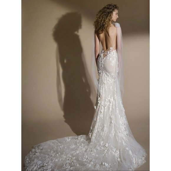 Galia Lahav Wedding Mermaid Gown - Picture 2 of 7